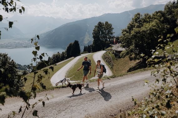 Hiking with a view of Lake Zell